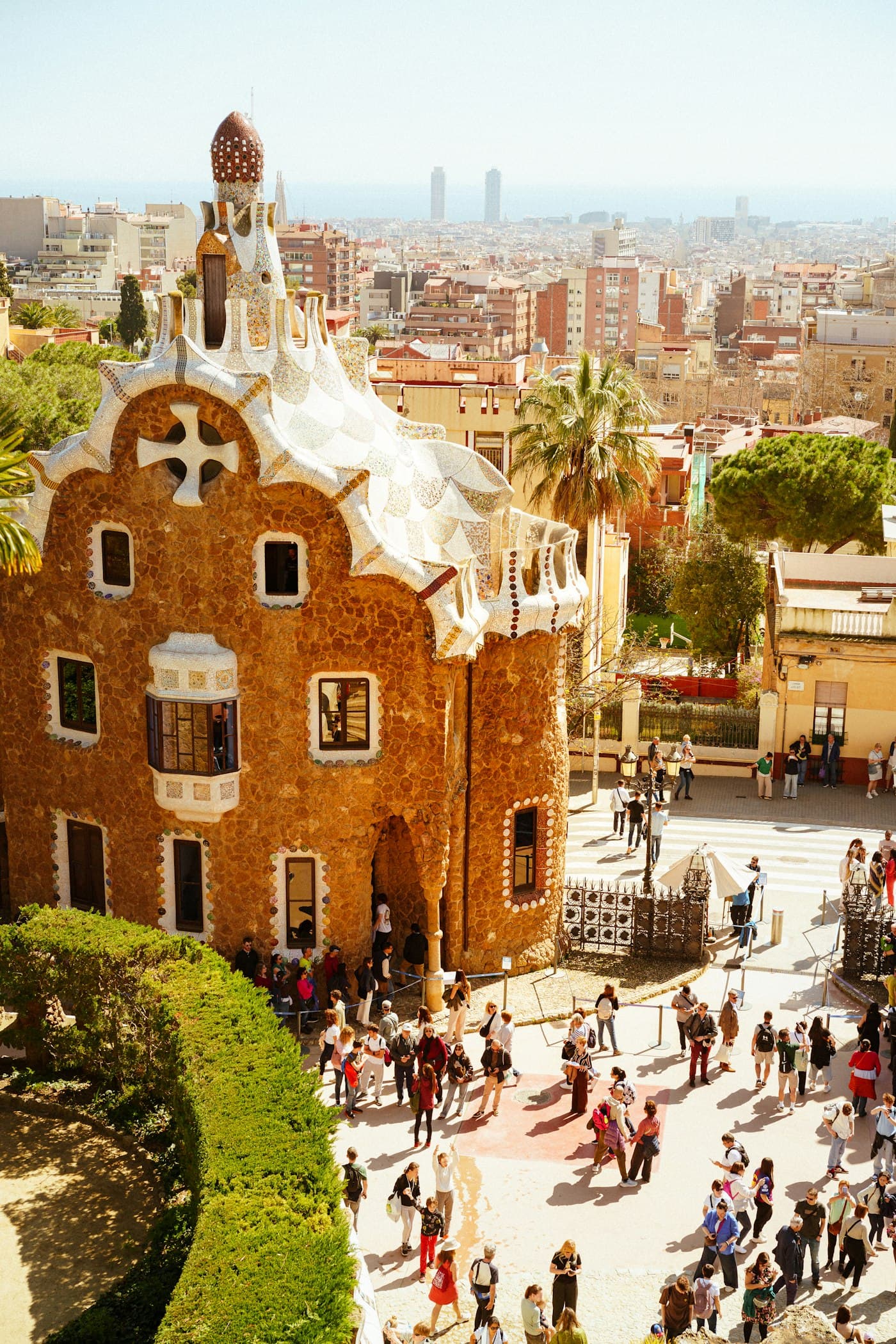 Park Güell с видом на Барселону